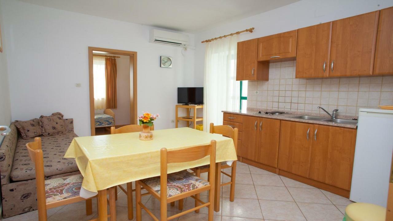 Apartments Basaca Pag Town Luaran gambar